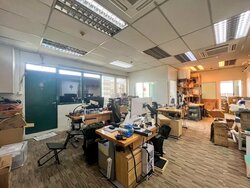 Redhill Forum (D3), Factory #457578181